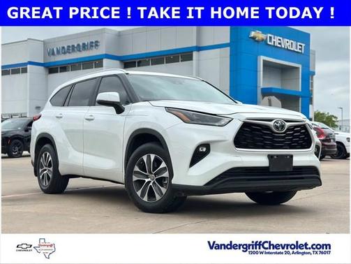 2023 Toyota Highlander L