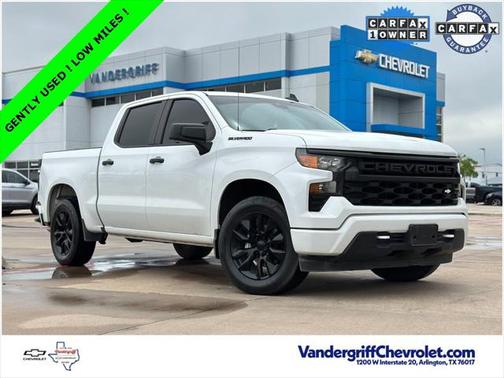 2022 Chevrolet Silverado 1500 Custom