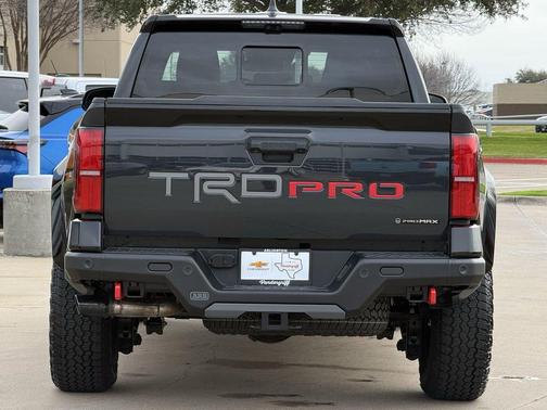 2025 Toyota Tacoma Hybrid TRD Off Road