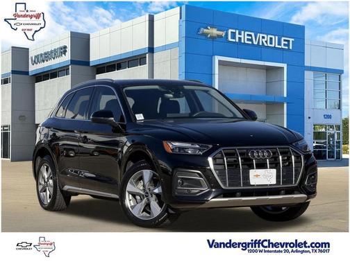 2024 Audi Q5 40 Premium Plus