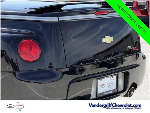 Smokin Asphalt 2006 Chevrolet SSR LS