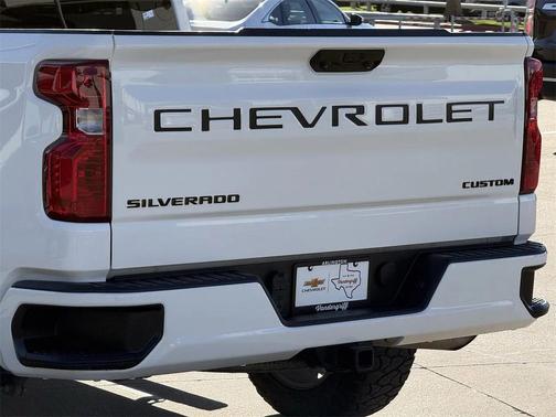 2023 Chevrolet Silverado 1500 Custom