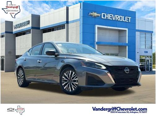 2024 Nissan Altima 2.5 SV