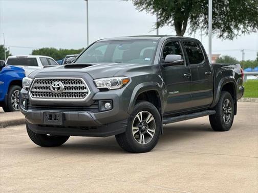 2017 Toyota Tacoma SR5