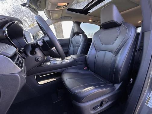 2024 INFINITI QX60 Luxe