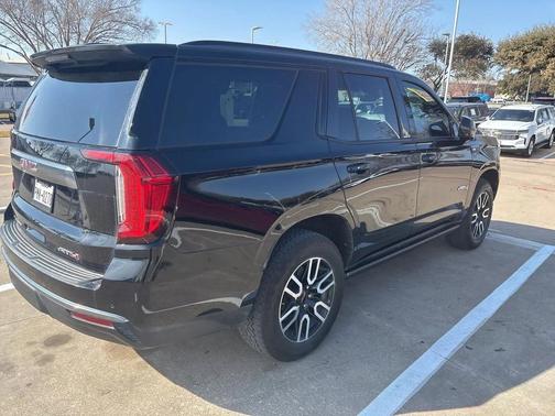 2021 GMC Yukon 4WD AT4