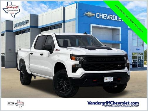 Summit White 2026 Chevrolet Silverado 1500 Custom Trail Boss