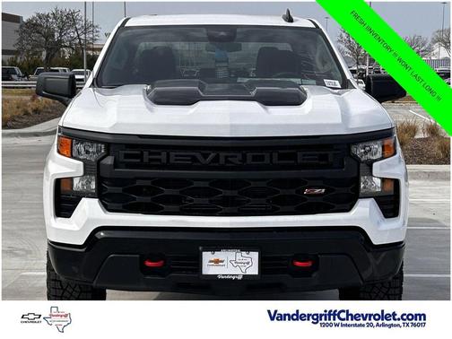 Summit White 2026 Chevrolet Silverado 1500 Custom Trail Boss