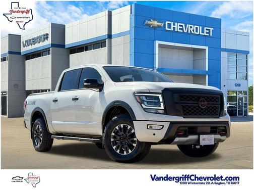 2024 Nissan Titan PRO-4X