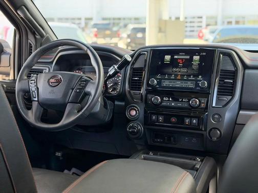 2024 Nissan Titan PRO-4X