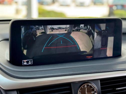 2022 Lexus RX 350L Base