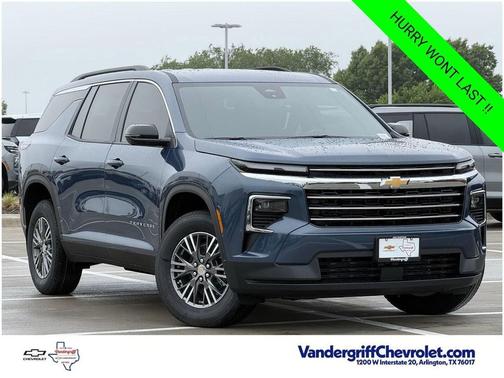 Lakeshore Blue Metallic 2026 Chevrolet Traverse LT
