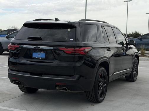 2022 Chevrolet Traverse Premier