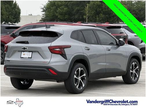 Sterling Gray Metallic 2026 Chevrolet Trax FWD 1RS