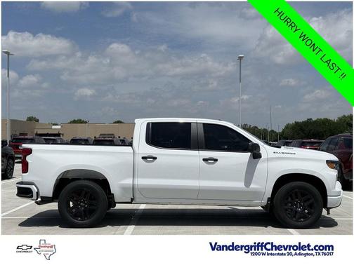 Summit White 2026 Chevrolet Silverado 1500 Custom