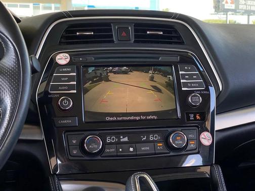 2023 Nissan Maxima SV Xtronic CVT