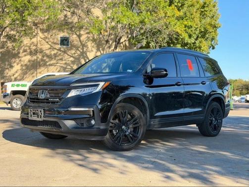 2022 Honda Pilot AWD Black Edition