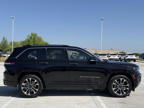 2023 Jeep Grand Cherokee 4xe Overland