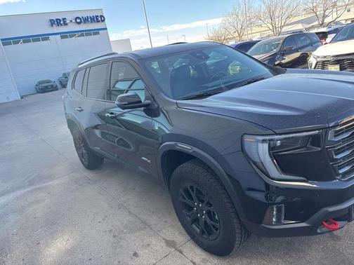 2025 GMC Acadia AWD AT4