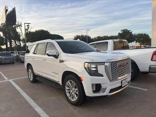 2021 GMC Yukon SLT