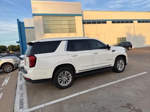 2021 GMC Yukon SLT