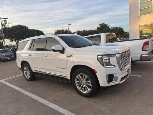 2021 GMC Yukon SLT