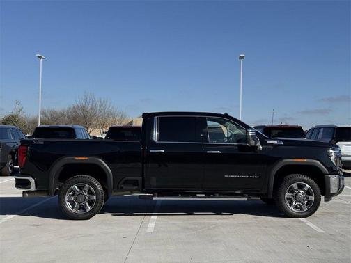 2025 GMC Sierra 2500 SLT