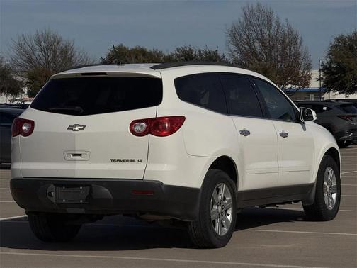 2011 Chevrolet Traverse LT