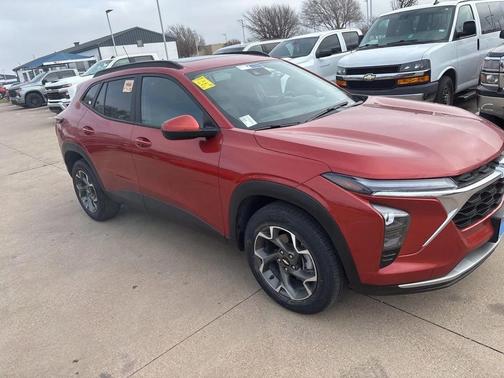 2024 Chevrolet Trax LT