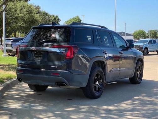 2020 GMC Acadia AWD AT4
