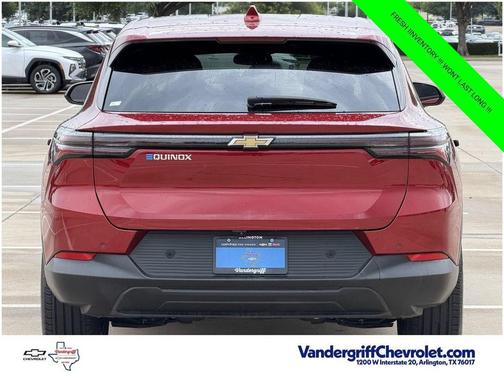 Radiant Red Tintcoat 2025 Chevrolet Equinox EV LT
