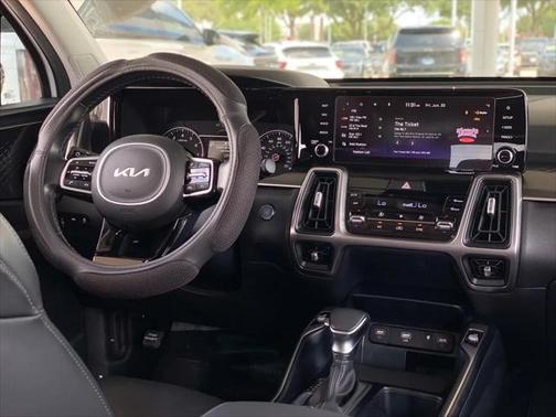 2023 Kia Sorento S