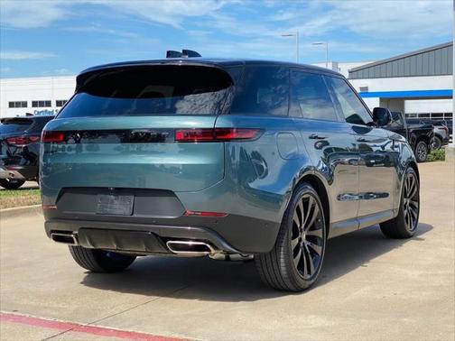 2025 Land Rover Range Rover Sport SE
