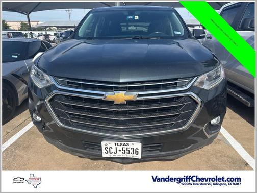 Graphite Metallic 2019 Chevrolet Traverse LT Cloth