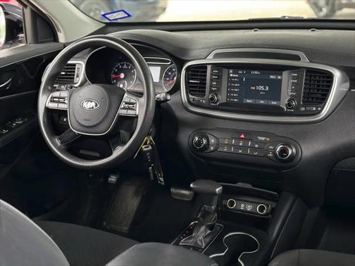 2019 Kia Sorento L