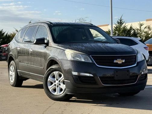 2017 Chevrolet Traverse LS
