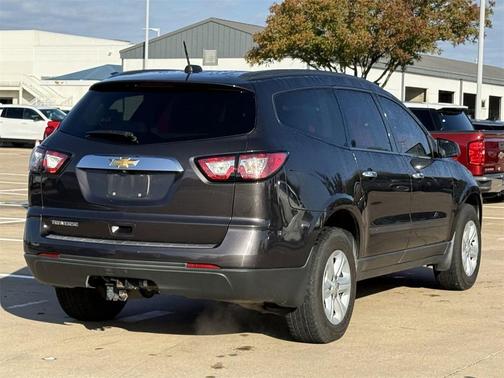2017 Chevrolet Traverse LS