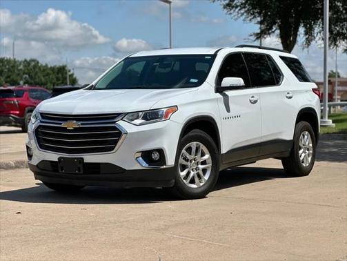 2021 Chevrolet Traverse LT Cloth
