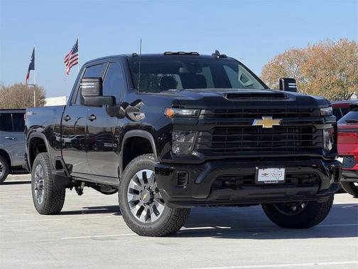 2026 Chevrolet Silverado 2500 Custom