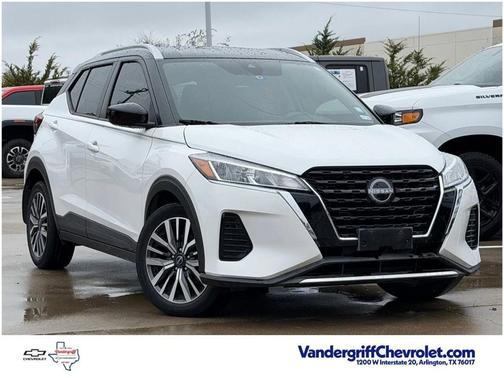 2023 Nissan Kicks SV