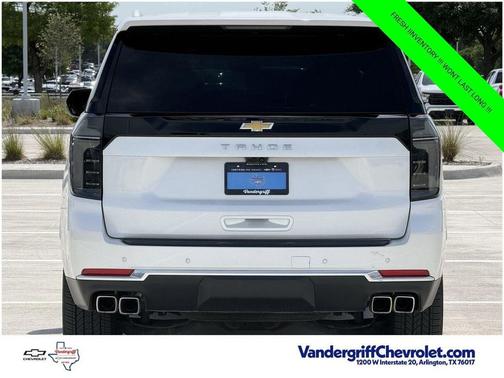 Iridescent Pearl Tricoat 2025 Chevrolet Tahoe 2WD High Country