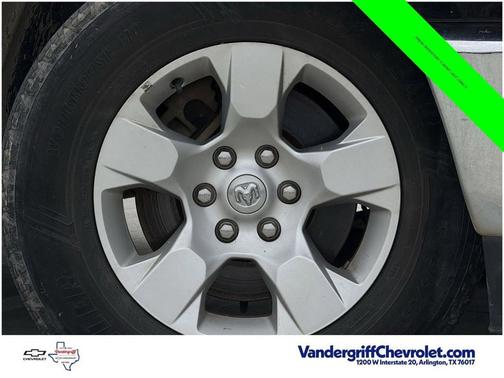 Diamond Black Crystal Pearlcoat 2019 RAM 1500 Big Horn