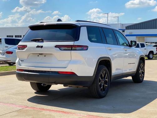2024 Jeep Grand Cherokee L Altitude