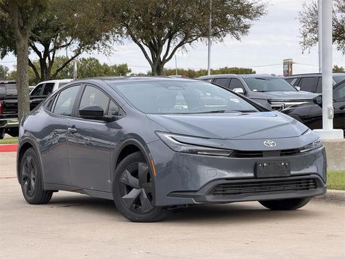 2024 Toyota Prius LE