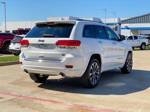 2017 Jeep Grand Cherokee Overland