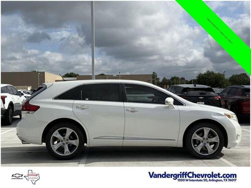 Blizzard Pearl 2013 Toyota Venza XLE