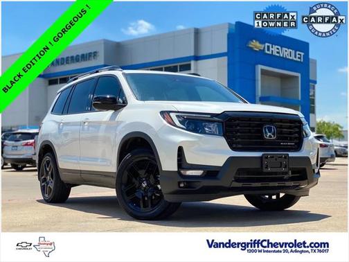 2024 Honda Passport AWD Black