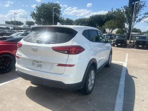 2020 Hyundai TUCSON SE