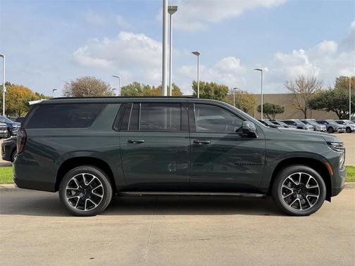 2026 Chevrolet Suburban RST