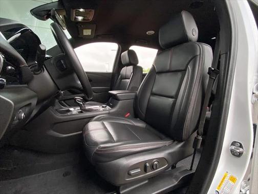 2022 Chevrolet Traverse RS